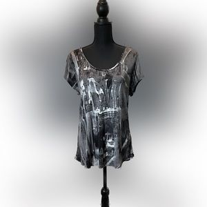 Simply Vera/ Vera Wang Shirt, Size L.